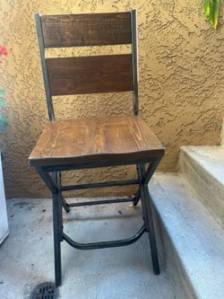 Table and seating set