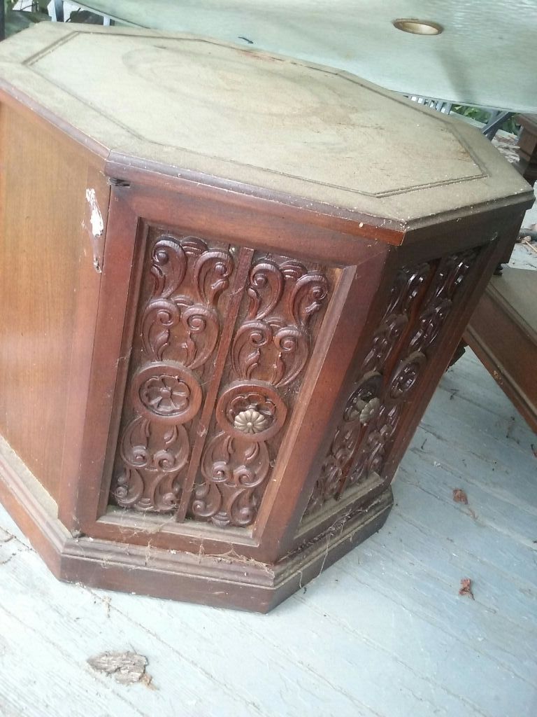 Drum table