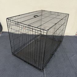 Dog Crate/ 48Lx30Wx33H Animal Kennel/ Animal Crate 