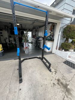 squat rack