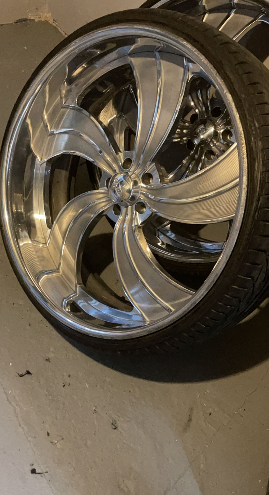 Billet Wheels 26 Inch 5x120 (with Steering Wheel)