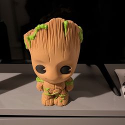 Groot And Duff Beer Coin Holder