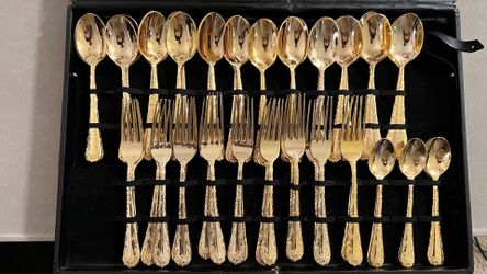 Wm Roger’s china Gold plated set