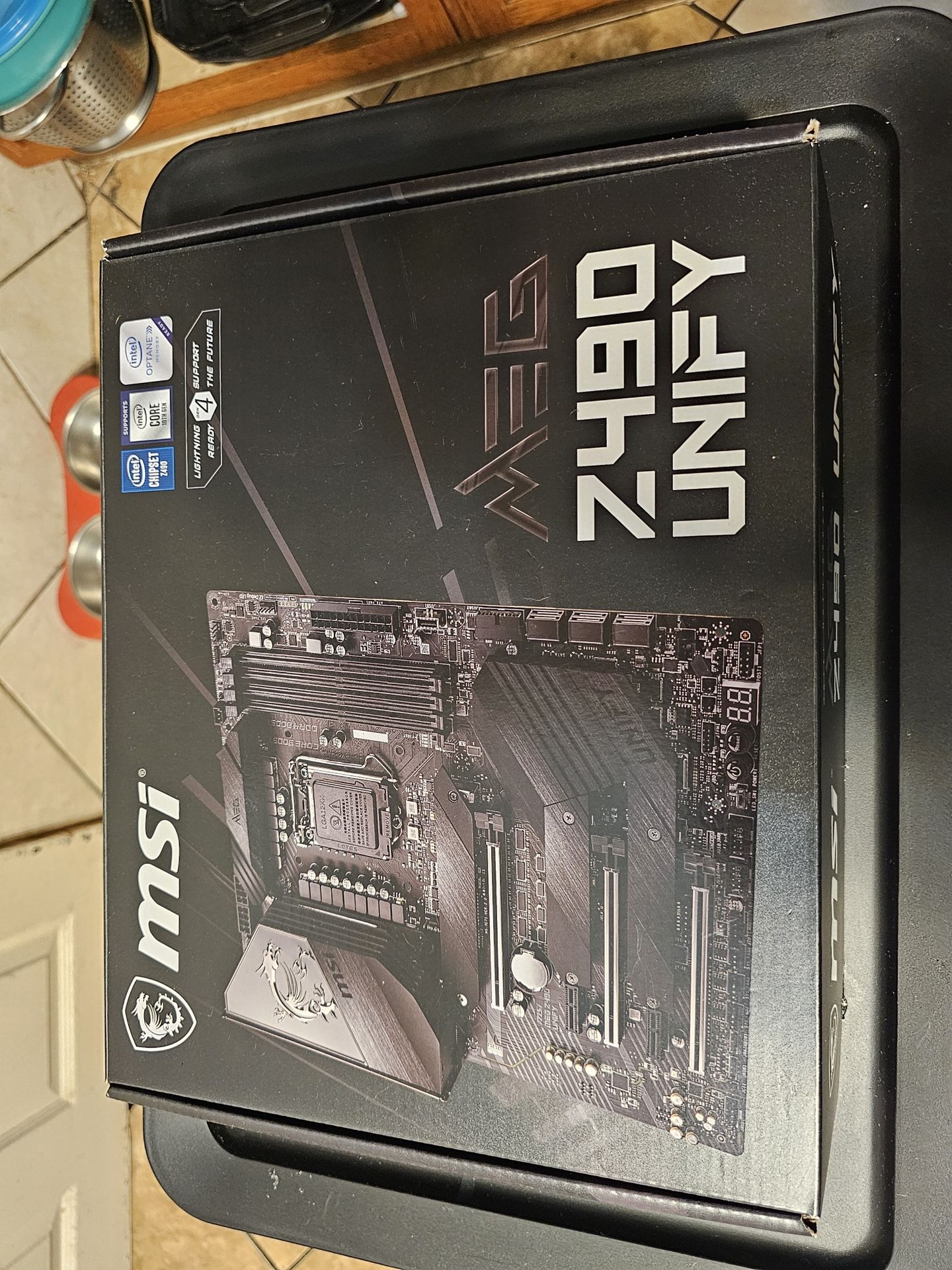 MSI MEG Z490 Unify