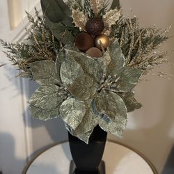 Christmas Arrangement 