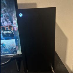 Xbox series X  excellent condition 