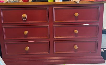 Red Painted 6-Drawer Wood Dresser