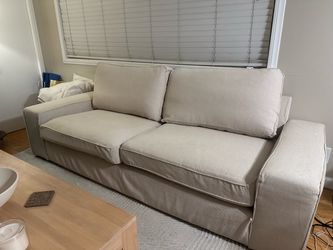 KIVIK IKEA Sofa