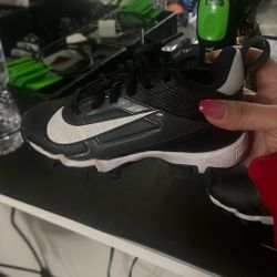 Toddler Size 11c  Good Condition $5