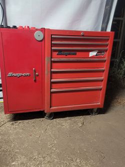Snap-on Red Rolling Tool Box with side Cabinet