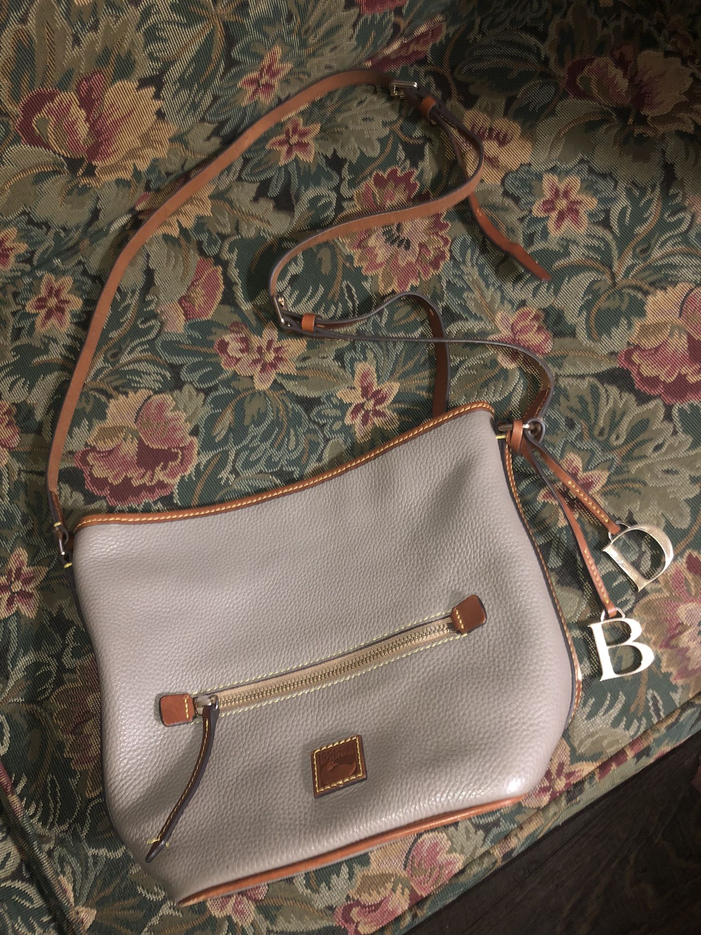 Dooney & Burke purse/handbag