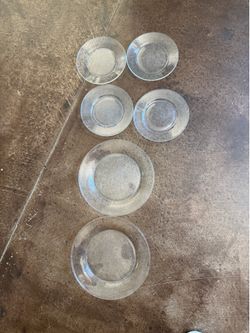 Clear glass diner and desert dishes