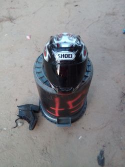 Moto helmet with bag