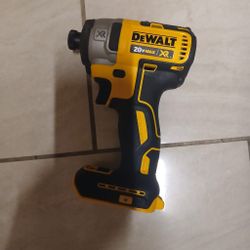 DEWALT
20V MAX XR Cordless Brushless 3-Speed 1/4 in. Impact Driver (Tool Only)