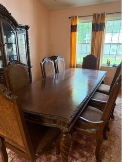 Dinning Table with Chairs