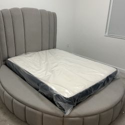 ROUND storage Bed in GREY 😍😍😍😍