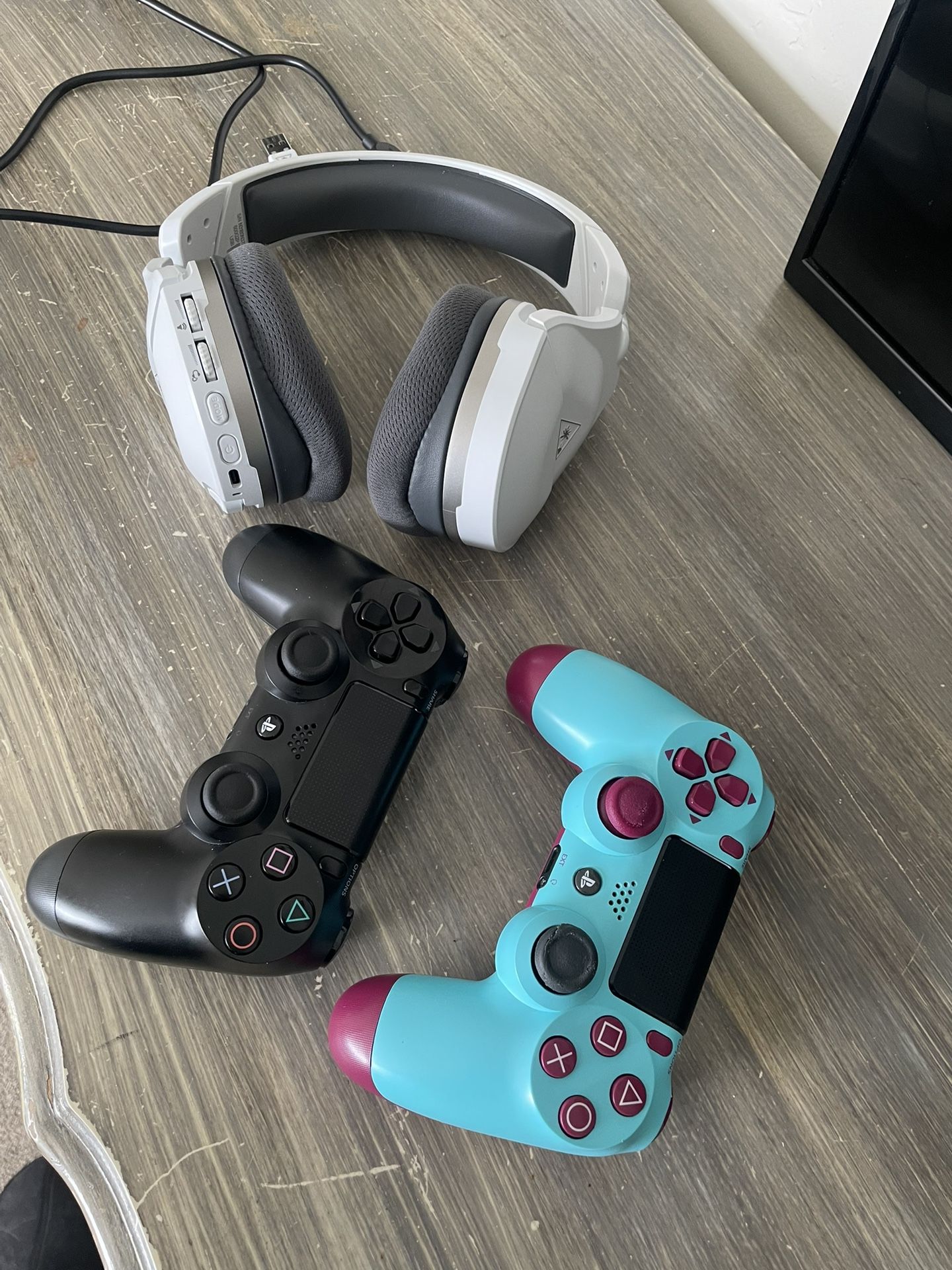 PS4