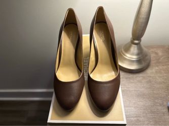 Michael Kors Pumps