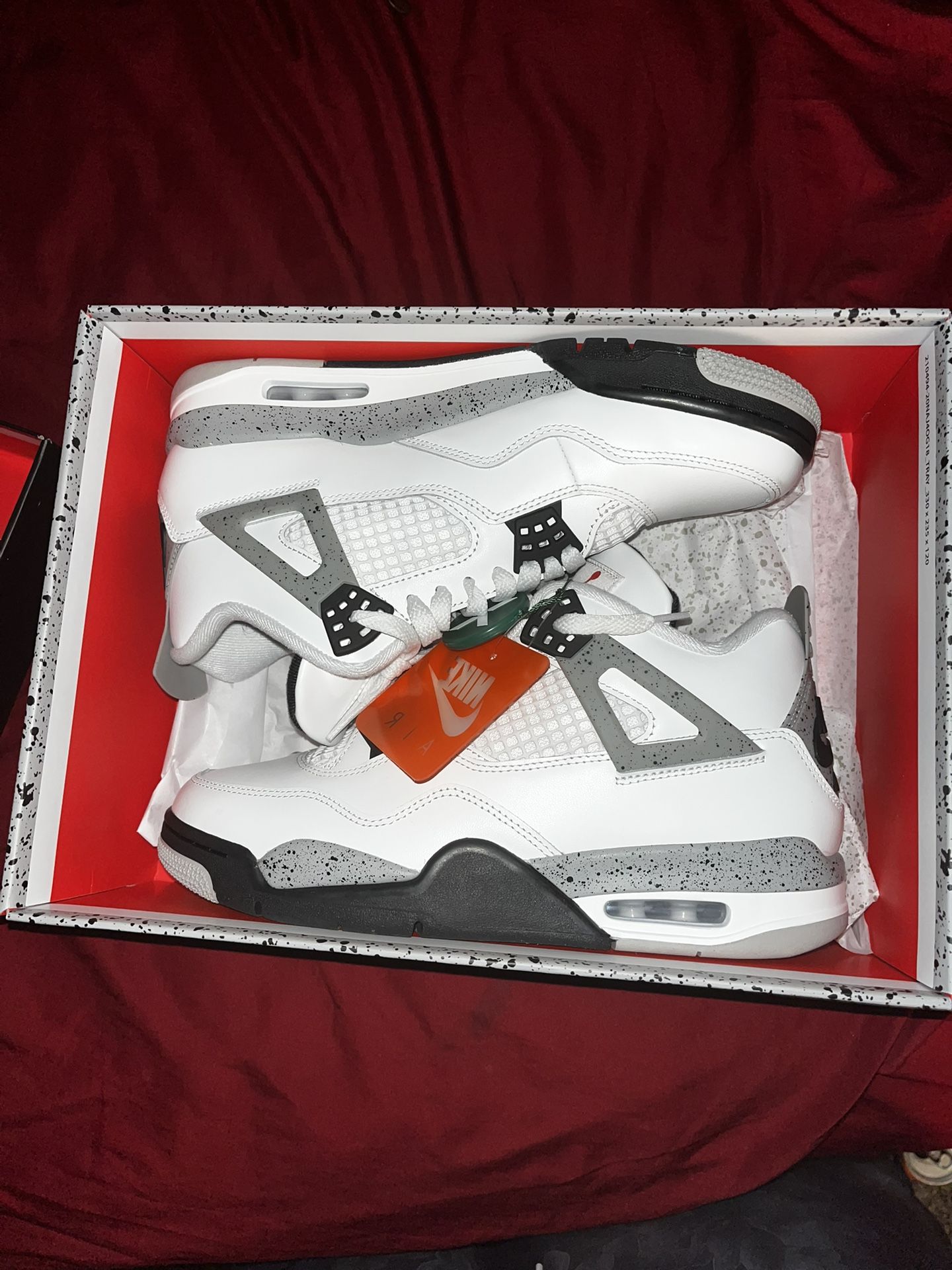 Jordan 4 White Cement