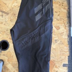 TRK AIR - BLACKOUT - JOGGER PANTS