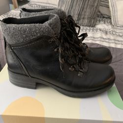 New Origin black Booties Size 8 Women’s 