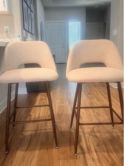 Kitchen island chairs