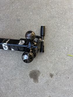 2-inch hitch with a capacity of up to 10,000