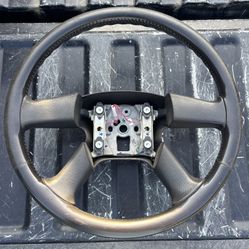 03-06 Silverado/Sierra Steering Wheel