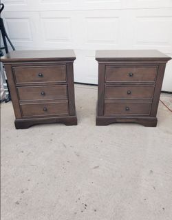 Nightstands With Charging Ports