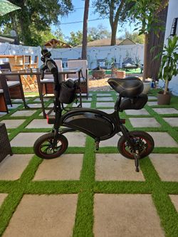 Scooter for Sale - Needs Battery