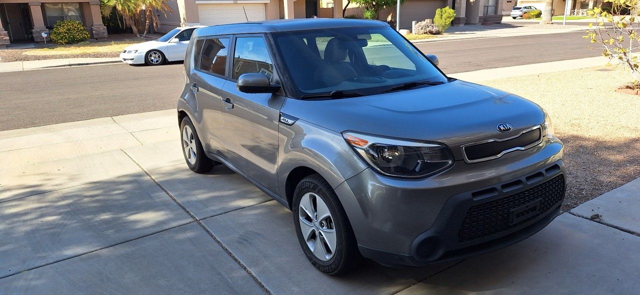 2016 KIA SOUL