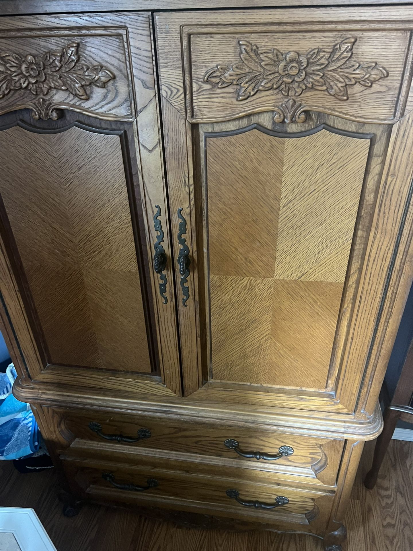 Armoire