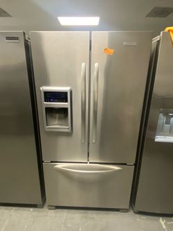 🔥 KITCHENAID REFRIGERATOR – ICE COLD & READY TO GO! 🔥  💰 $650 OBO  Model: KFIS20XVMS11 Serial: K4  Looking for a dependable refrigerator at 