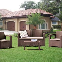 Muebles Italianos Para Exterior De Resina Sintética Disponible En 3 Colores