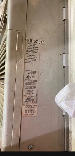 FRIGIDAIRE Window Air Conditioner 1200BTU