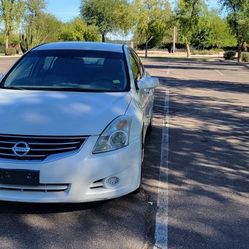 Nissan Altima For Sale