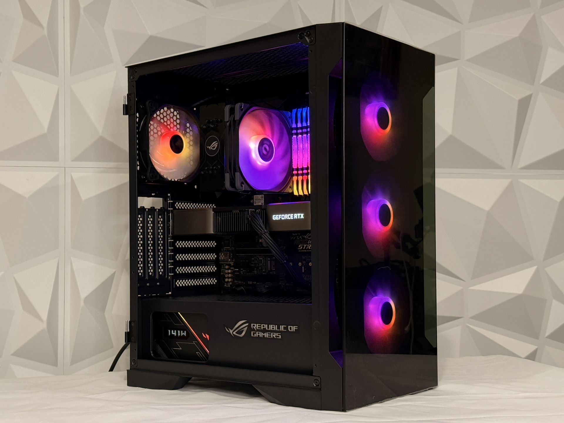 ROG Strix Gaming PC - AMD Ryzen 7 5800X 4.7ghz, GeForce RTX 3080, 32GB DDR4 RAM, 850W