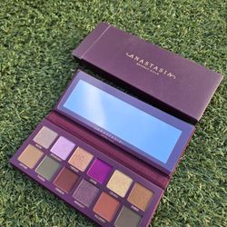 Anastasia Eyeshadow Palette 