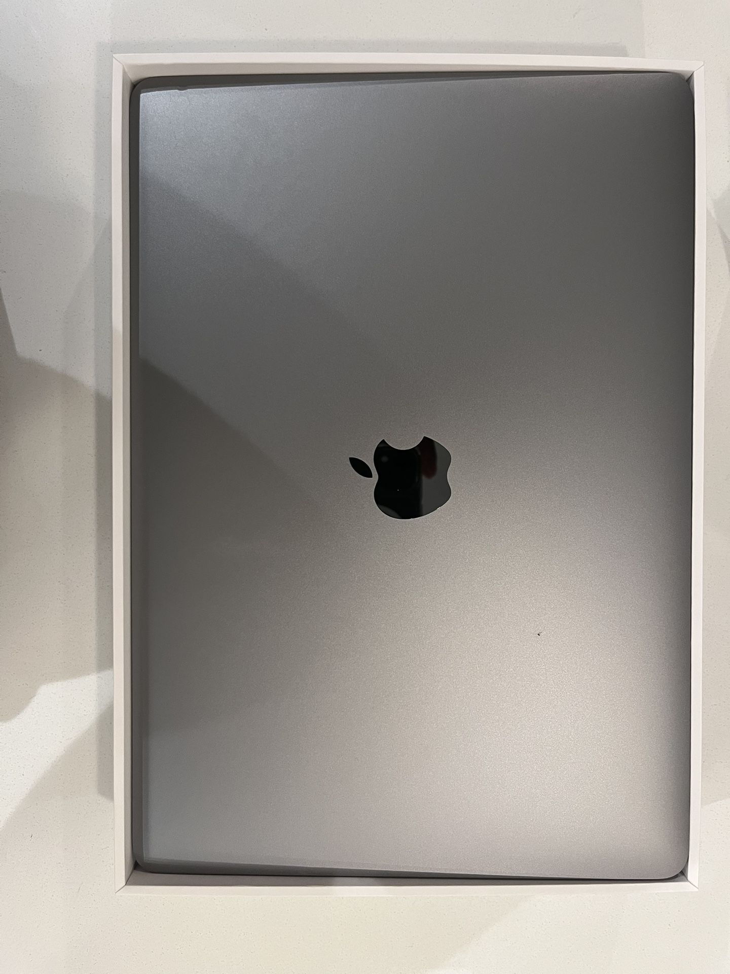 MacBook Air M1 (A2337) – Great Condition