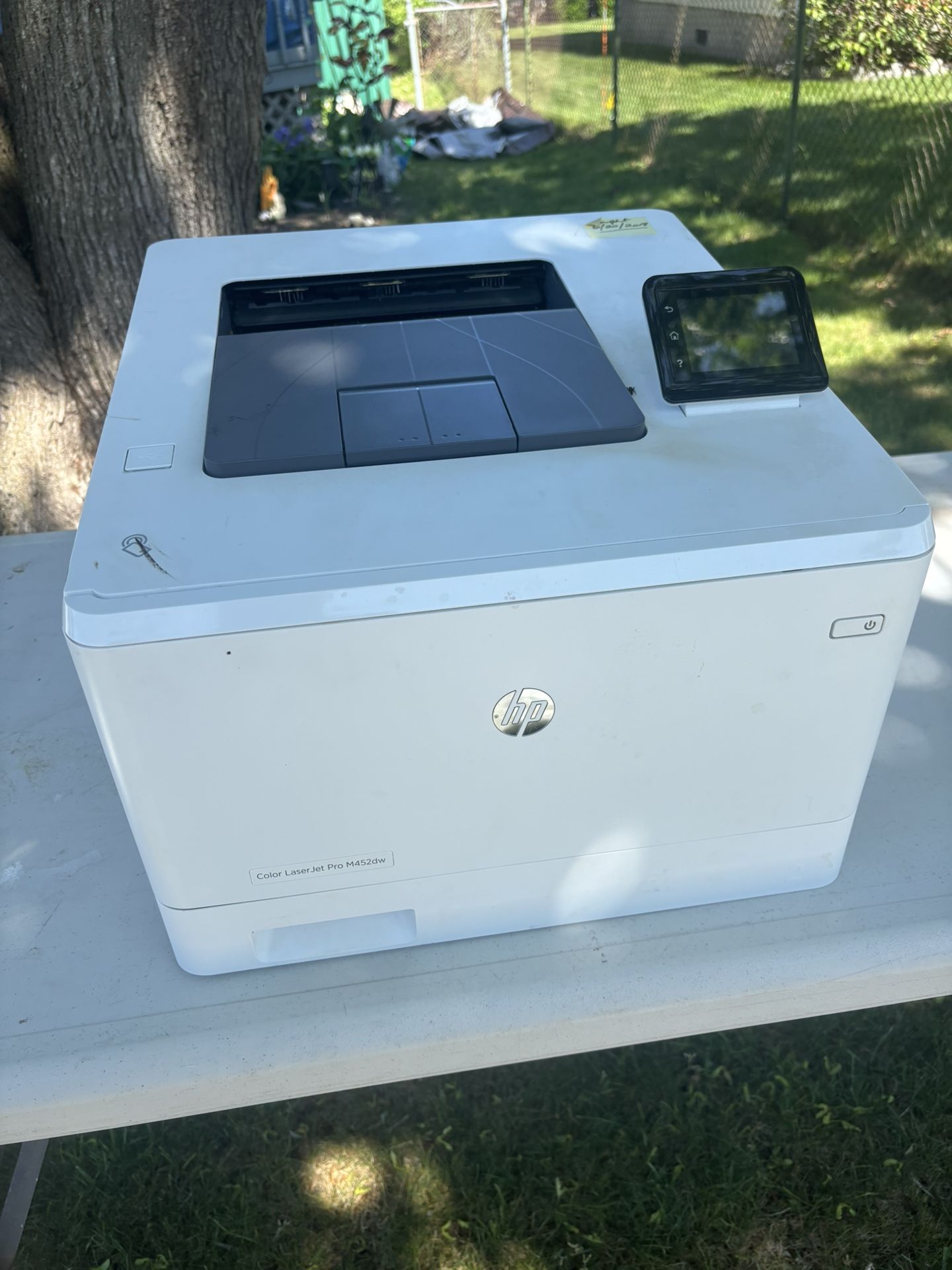HP color laser jet pro m452w