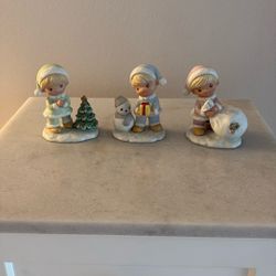 Vintage Christmas Children Porcelain Collectibles 