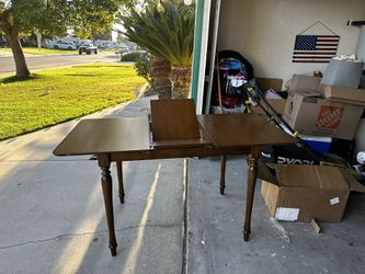 Extendable Table 