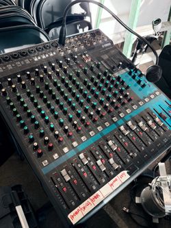 Yamaha Sound Board Mixer