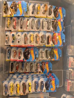 hot wheel cars 2020-2024 sum 2000 bulk