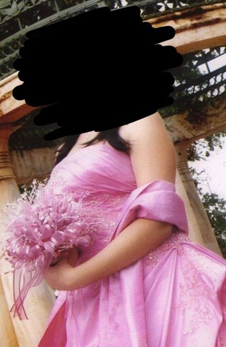 Quinceañera Dress/ Vestido de Quinceanera y Accesorios