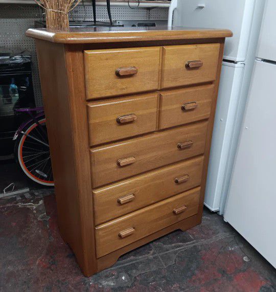 Wooden 5-drawer Chest Dresser