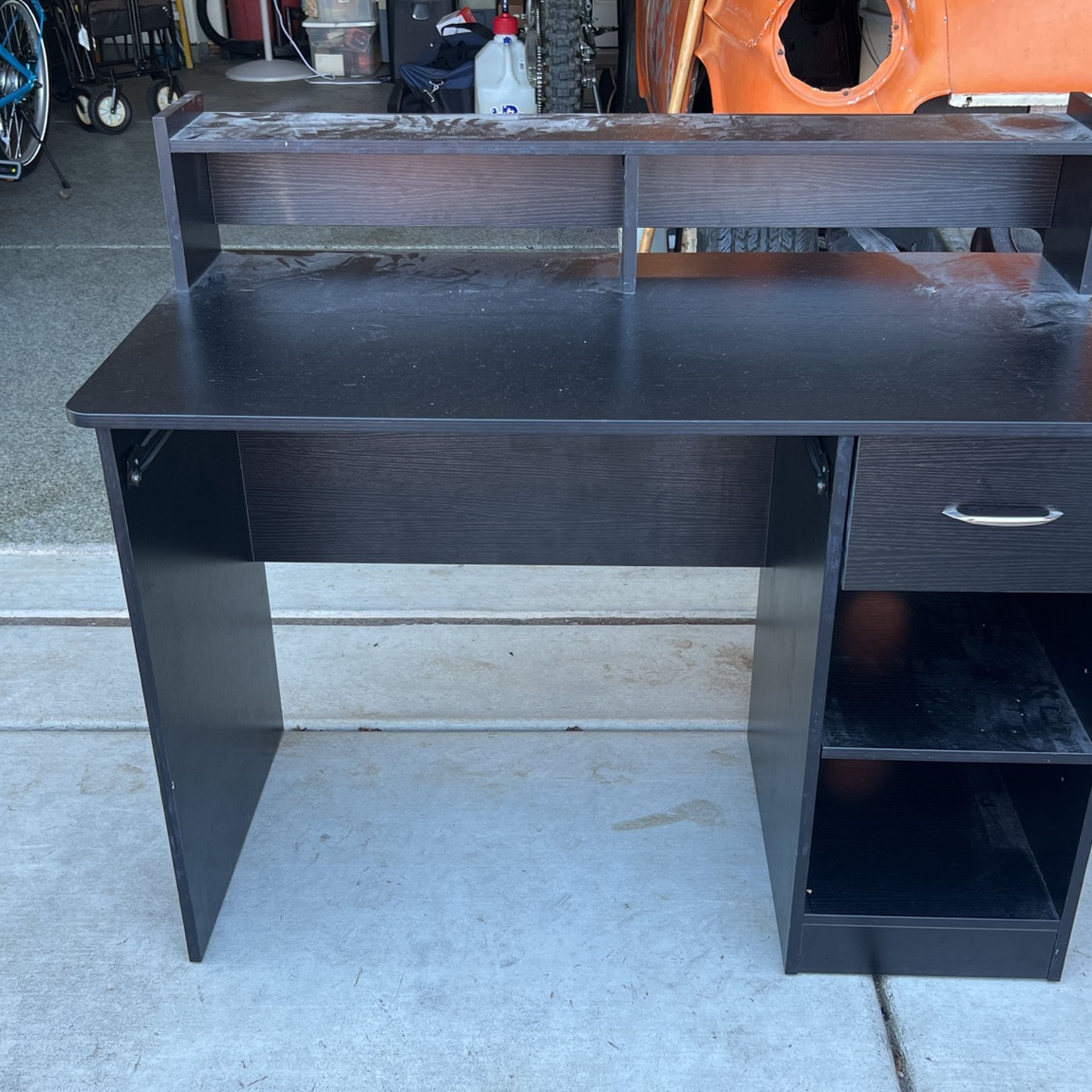 Computer Desk