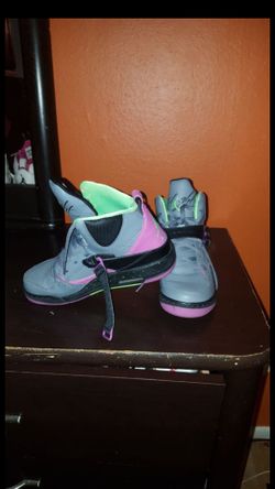 Jordan flights for girl/tenis Jordan para niña