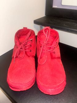 UGG Neumel Boots Samba Red Size 1 Kids