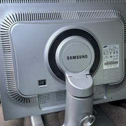 Samsung Monitor (works,used)